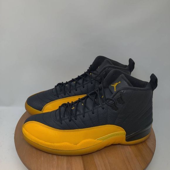 Nike Air Jordan 12 Retro Sneakers- Mens- Size 12- University Gold- [130690-070] - Picture 3 of 12